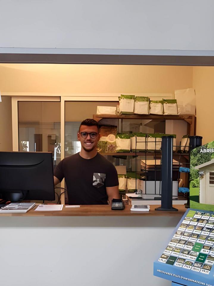 RESPONSABLE DE MAGASIN ACTIVERT PONT-DU-CHATEAU